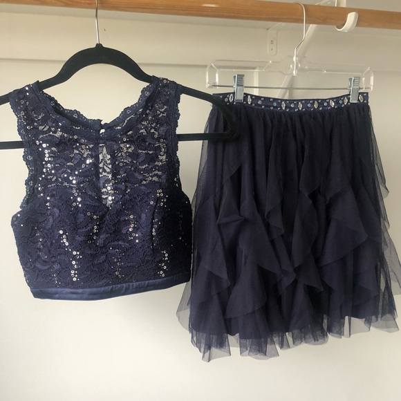 Two piece dress - Picture 1 of 4